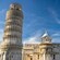 La torre de Pisa, la catedral de Pisa y otro edificio